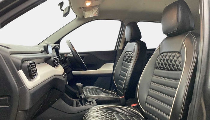 2023 Tata PUNCH PURE MT, Petrol, Manual, 38,444 km, Right Side Front Door Cabin