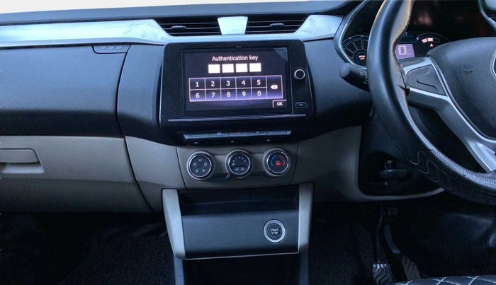 2020 Renault TRIBER RXZ AMT, Petrol, Automatic, 29,591 km, Air Conditioner