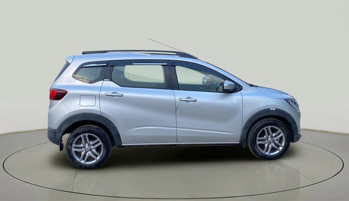 2020 Renault TRIBER RXZ AMT, Petrol, Automatic, 29,591 km, Right Side View