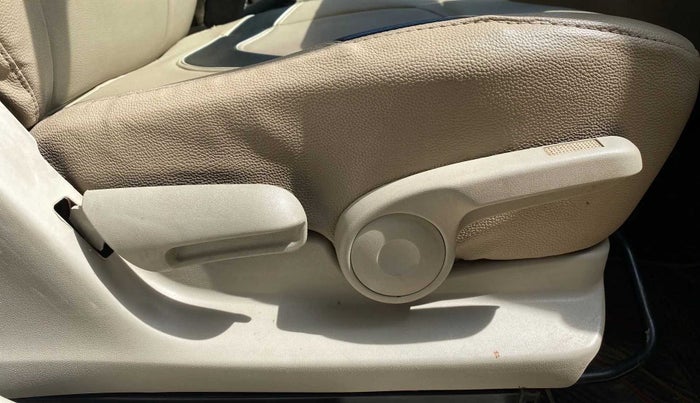 2019 Maruti Celerio ZXI (O), Petrol, Manual, 45,465 km, Driver Side Adjustment Panel