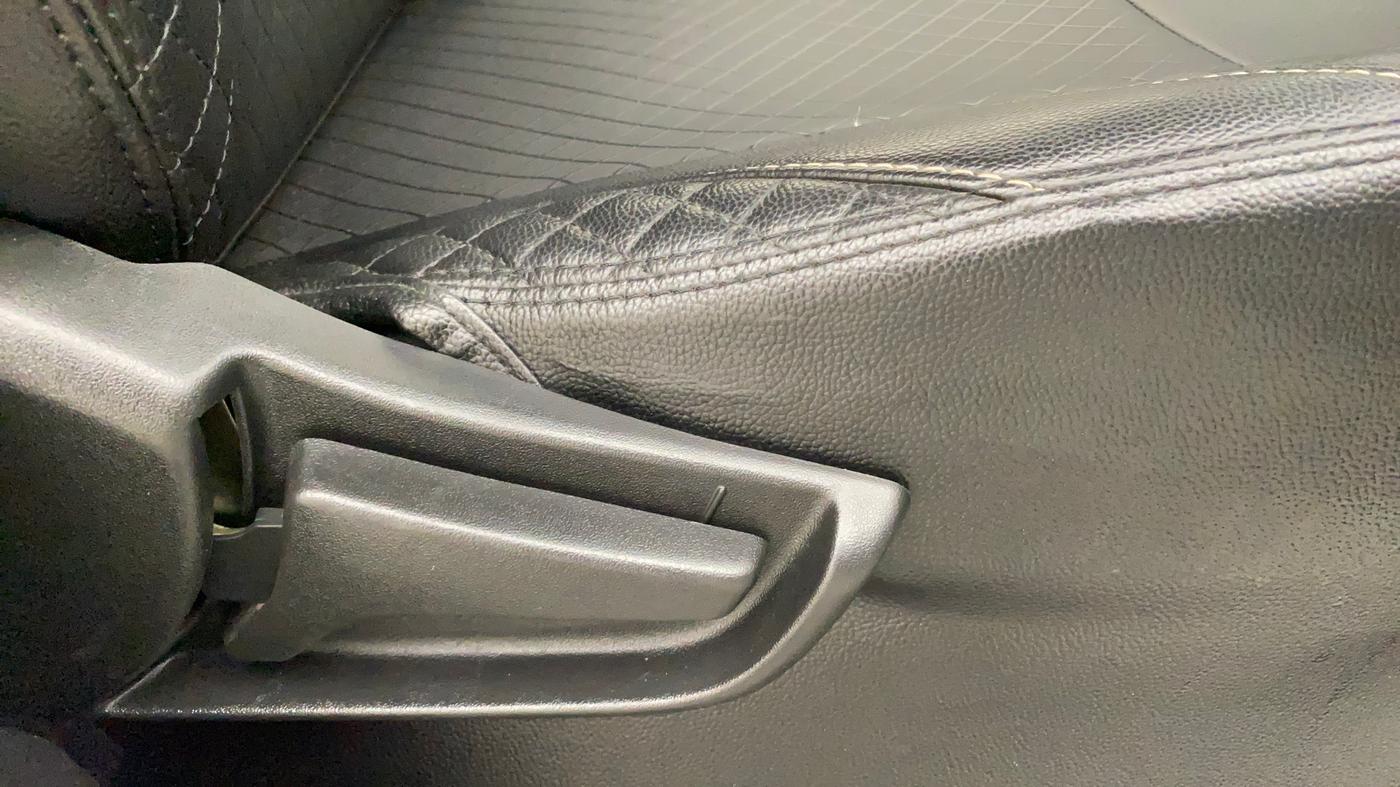 2019 Maruti S PRESSO VXI+, Petrol, Manual, 20,867 km, Driver Side Adjustment Panel