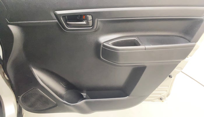 2019 Maruti S PRESSO VXI+, Petrol, Manual, 20,867 km, Driver Side Door Panels Control