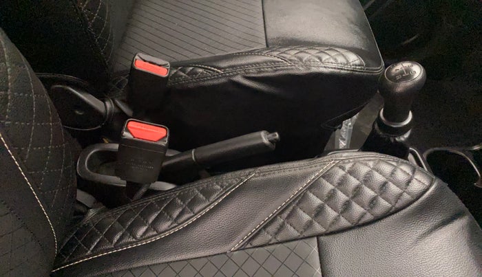 2019 Maruti S PRESSO VXI+, Petrol, Manual, 20,867 km, Gear Lever