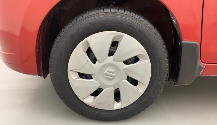 2015 Maruti Celerio VXI, Petrol, Manual, 49,721 km, Left Front Wheel