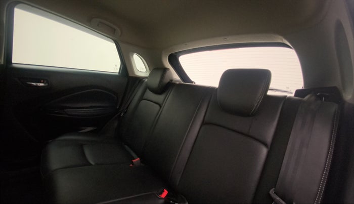 2022 Maruti Baleno ALPHA 1.2 AGS, Petrol, Automatic, 33,713 km, Right Side Rear Door Cabin