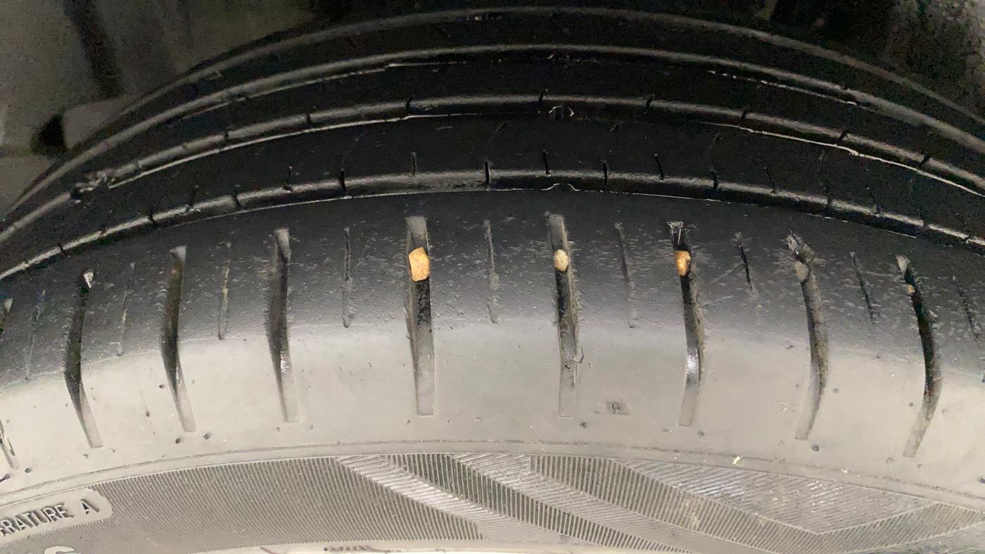 2022 Maruti Baleno ALPHA 1.2 AGS, Petrol, Automatic, 33,713 km, Left Rear Tyre Tread