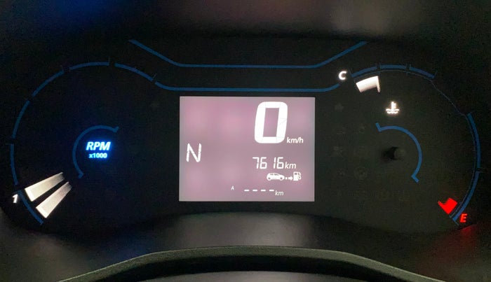 2022 Renault Kwid RXT 1.0 AMT, Petrol, Automatic, 7,662 km, Odometer Image
