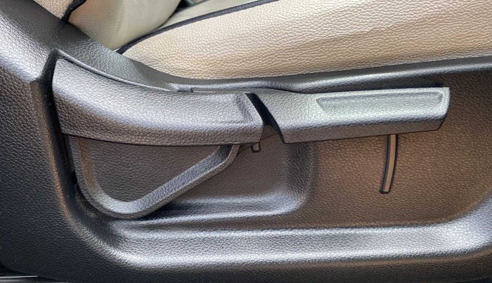 2021 KIA SONET HTK PLUS 1.0 DCT, Petrol, Automatic, 35,983 km, Driver Side Adjustment Panel