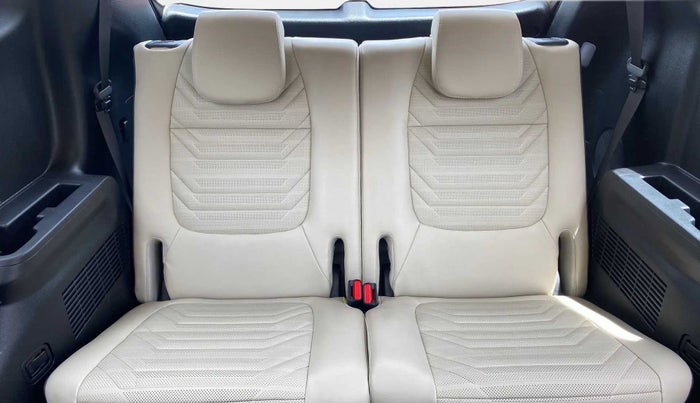 2022 KIA CARENS LUXURY PLUS 1.4 PETROL DCT 6 STR, Petrol, Automatic, 21,693 km, Third Seat Row ( optional )