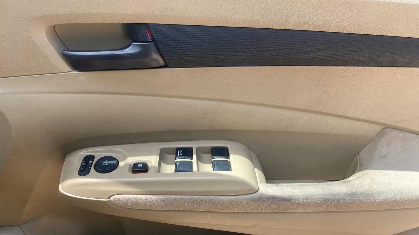 2013 Honda City 1.5L I-VTEC S MT, Petrol, Manual, 62,384 km, Driver Side Door Panels Control