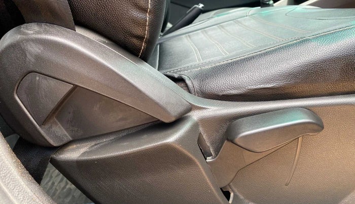 2018 Ford FREESTYLE TITANIUM 1.5 DIESEL, Diesel, Manual, 76,206 km, Driver Side Adjustment Panel