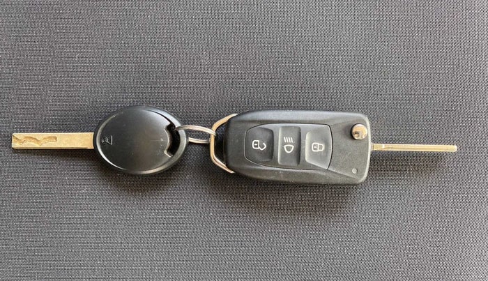 2023 Tata NEXON XMA PETROL, Petrol, Automatic, 4,872 km, Key Close Up