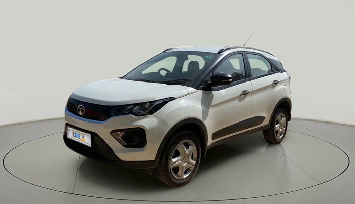 2023 Tata NEXON XMA PETROL, Petrol, Automatic, 4,872 km, Left Front Diagonal