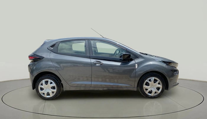 2022 Tata ALTROZ XM PLUS PETROL, Petrol, Manual, 15,863 km, Right Side View