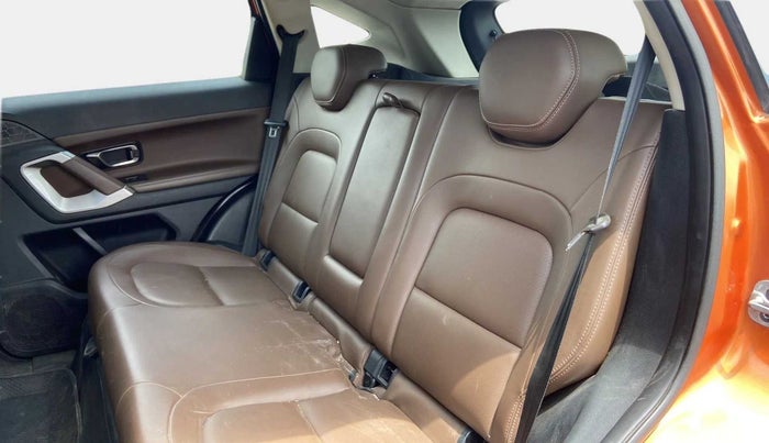 2019 Tata Harrier XZ 2.0L, Diesel, Manual, 56,089 km, Right Side Rear Door Cabin