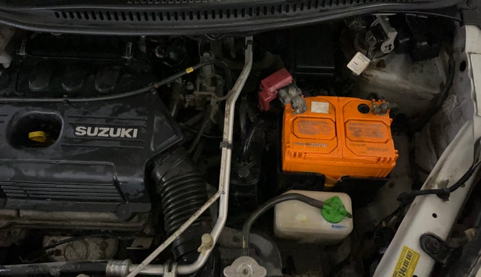 2014 Maruti Wagon R 1.0 VXI, Petrol, Manual, 32,154 km, Engine View - Left