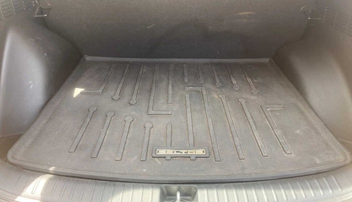 2022 KIA SELTOS HTK 1.5 PETROL, Petrol, Manual, 11,985 km, Boot Inside
