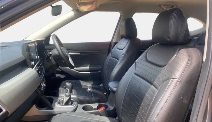 2022 KIA SELTOS HTK 1.5 PETROL, Petrol, Manual, 11,985 km, Right Side Front Door Cabin