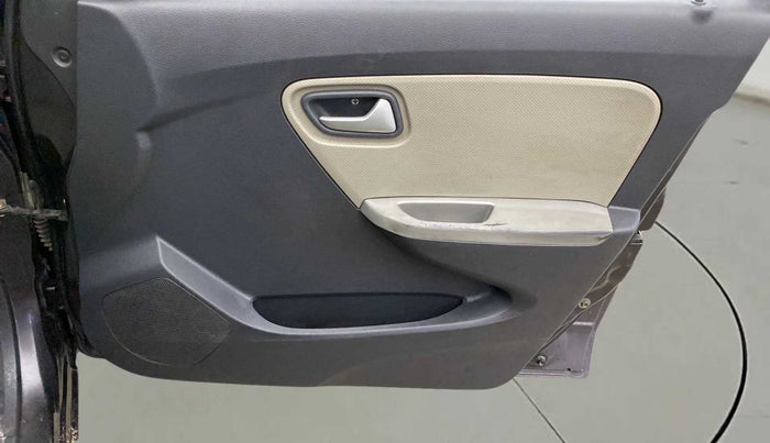2016 Maruti Alto K10 VXI AMT, Petrol, Automatic, 44,902 km, Driver Side Door Panels Control