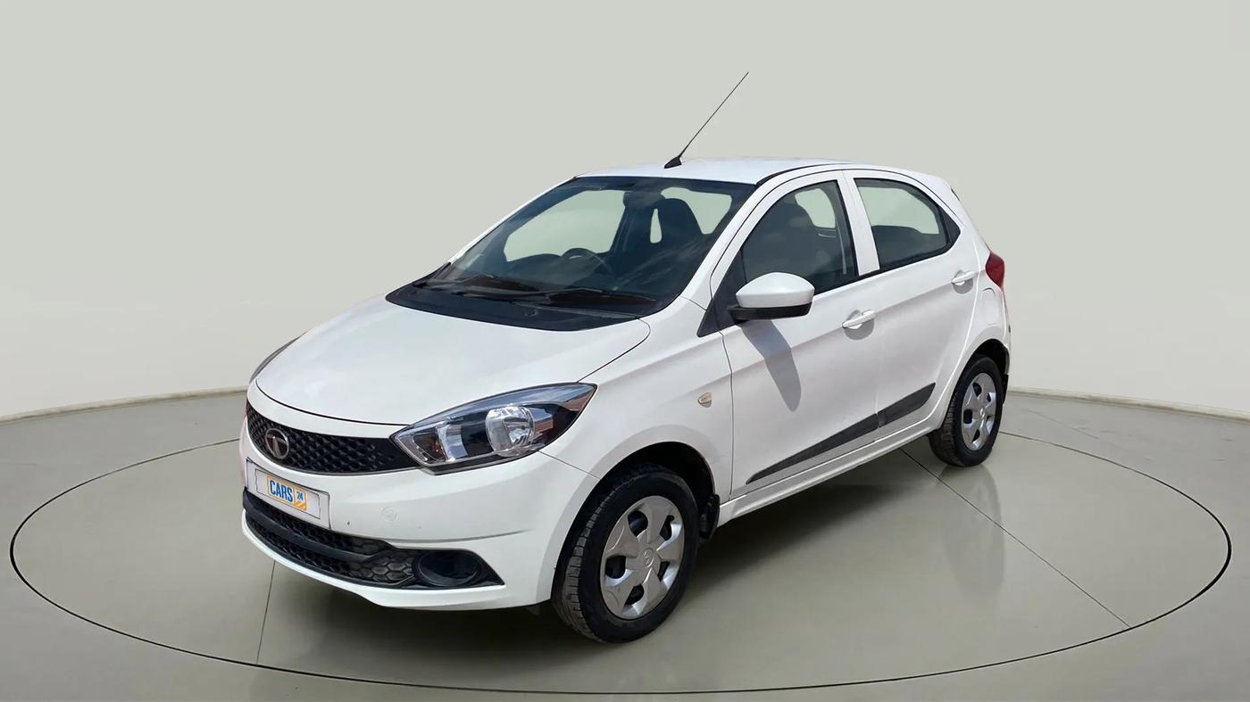 2018 Tata Tiago XT PETROL, Petrol, Manual, 62,897 km, Left Front Diagonal