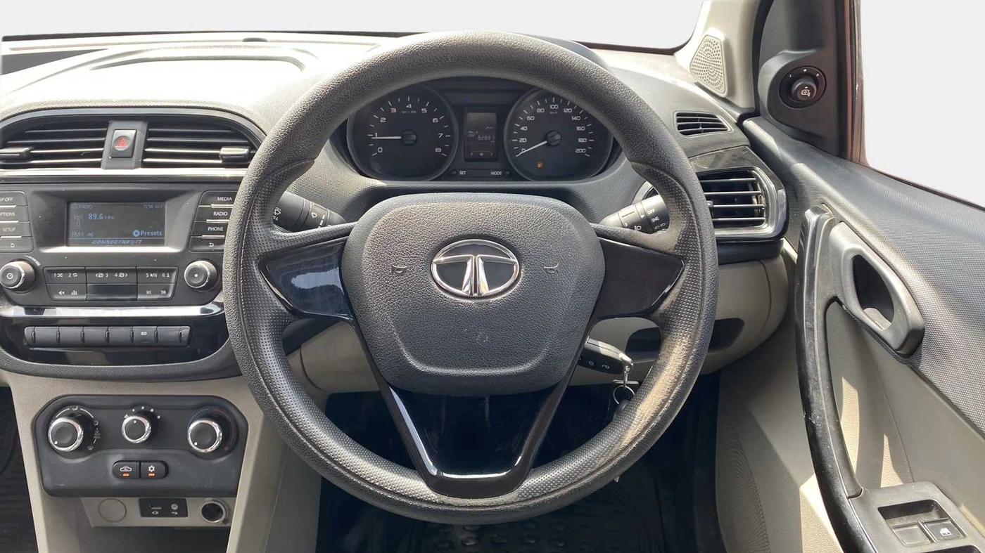 2018 Tata Tiago XT PETROL, Petrol, Manual, 62,897 km, Steering Wheel Close Up