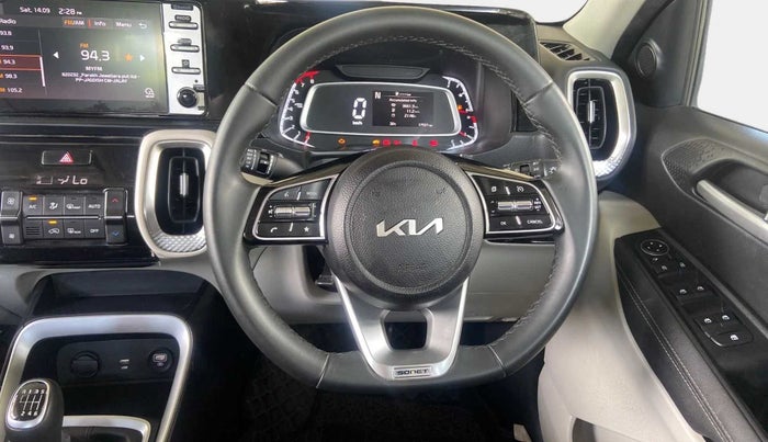 2023 KIA SONET HTX 1.0 IMT, Petrol, Manual, 17,514 km, Steering Wheel Close Up