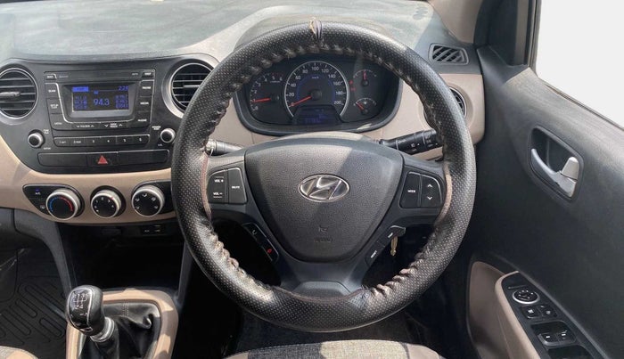 2016 Hyundai Grand i10 SPORTZ 1.1 CRDI, Diesel, Manual, 97,779 km, Steering Wheel Close Up