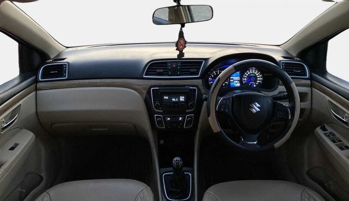 2018 Maruti Ciaz DELTA 1.5 SHVS MT PETROL, Petrol, Manual, 65,365 km, Dashboard