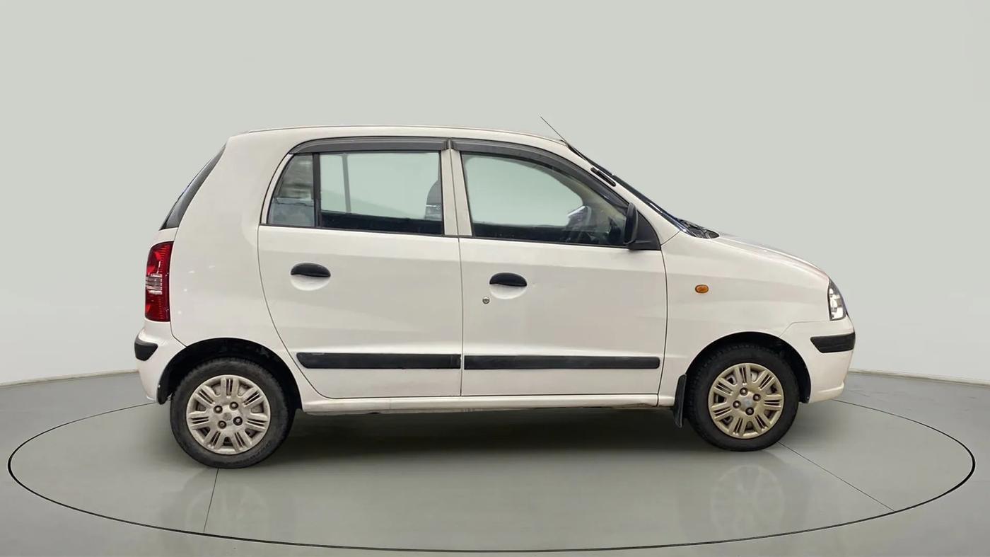 2013 Hyundai Santro Xing GL PLUS, Petrol, Manual, 54,471 km, Right Side View