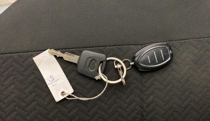 2018 Datsun Redi Go A, CNG, Manual, 60,620 km, Key Close Up