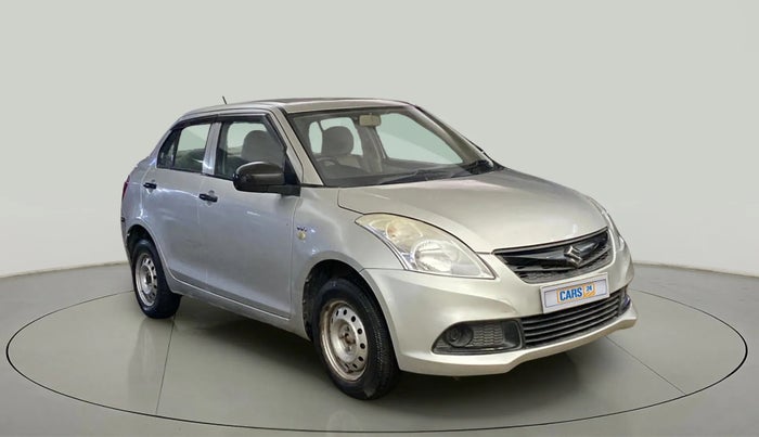 2015 Maruti Swift Dzire LXI (O), Petrol, Manual, 44,846 km, Right Front Diagonal