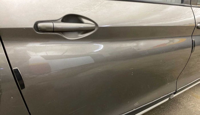 2020 Maruti Ertiga VXI CNG, CNG, Manual, 16,178 km, Right rear door - Minor scratches