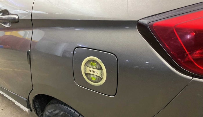 2020 Maruti Ertiga VXI CNG, CNG, Manual, 16,178 km, Left quarter panel - Slightly dented