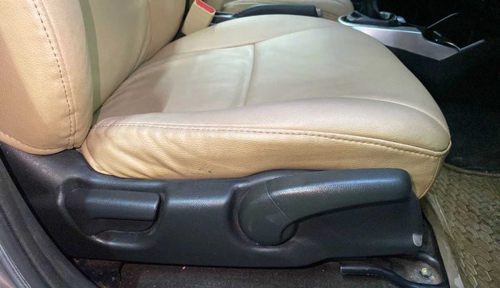 2015 Honda Jazz 1.2L I-VTEC V, Petrol, Manual, 20,705 km, Driver Side Adjustment Panel