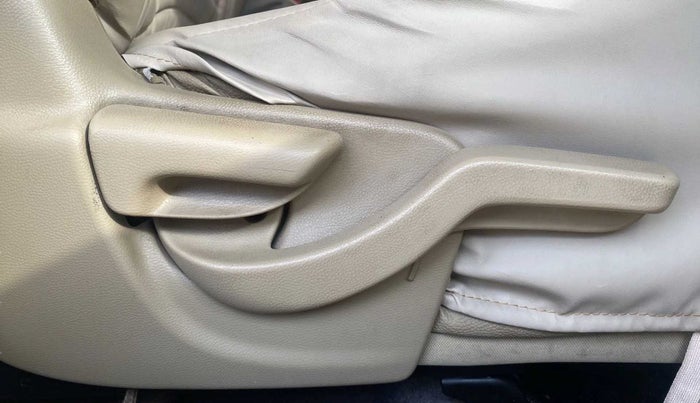 2014 Honda Amaze 1.2L I-VTEC S, Petrol, Manual, 67,346 km, Driver Side Adjustment Panel