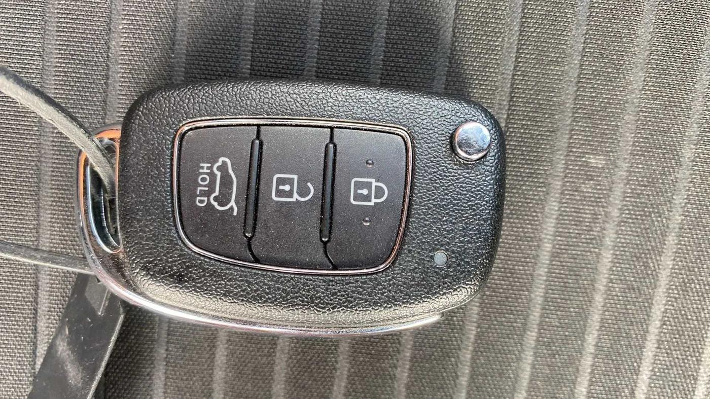 2015 Hyundai i20 Active 1.2 S, Petrol, Manual, 9,160 km, Key Close Up