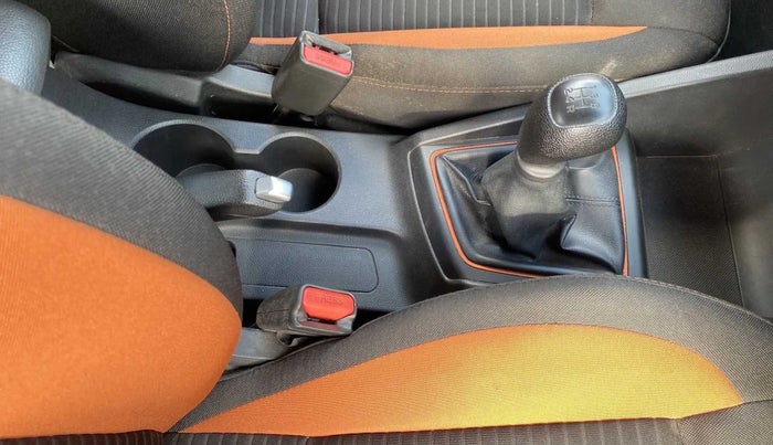 2015 Hyundai i20 Active 1.2 S, Petrol, Manual, 9,160 km, Gear Lever