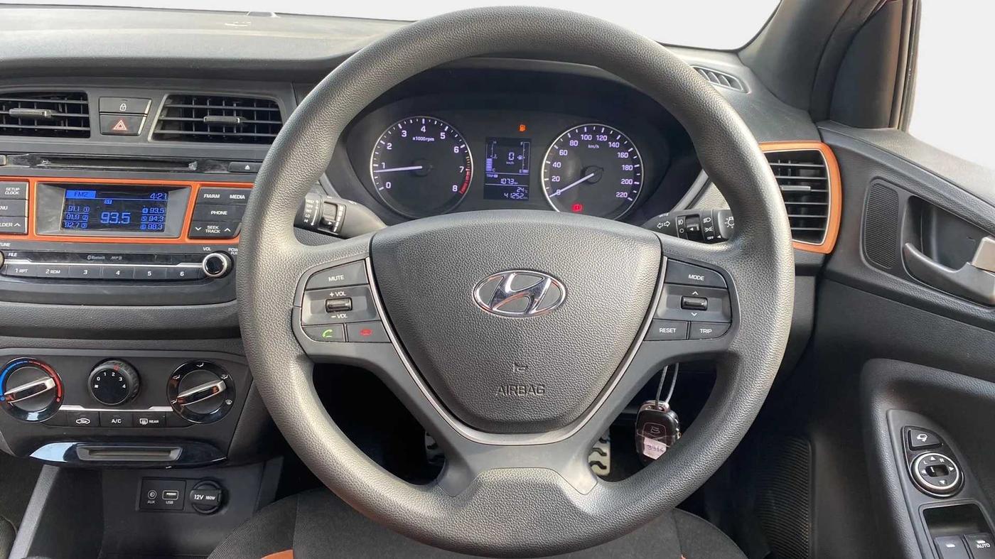 2015 Hyundai i20 Active 1.2 S, Petrol, Manual, 9,160 km, Steering Wheel Close Up