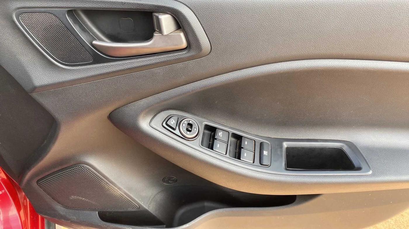 2015 Hyundai i20 Active 1.2 S, Petrol, Manual, 9,160 km, Driver Side Door Panels Control