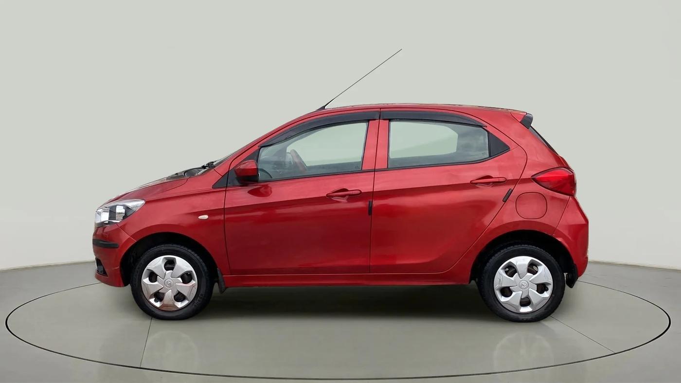 2018 Tata Tiago XT PETROL, Petrol, Manual, 51,761 km, Left Side