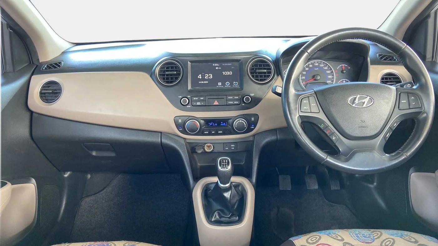 2017 Hyundai Grand i10 ASTA 1.2 KAPPA VTVT, Petrol, Manual, 59,066 km, Dashboard