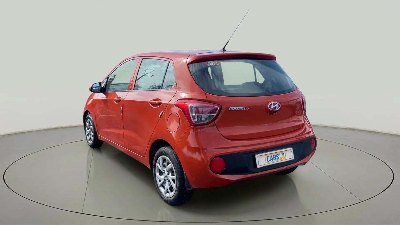 2018 Hyundai Grand i10 MAGNA AT 1.2 KAPPA VTVT, Petrol, Automatic, 41,001 km, Left Back Diagonal