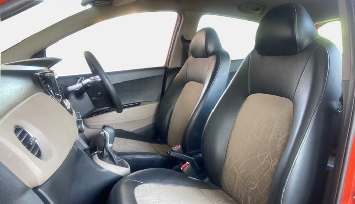 2018 Hyundai Grand i10 MAGNA AT 1.2 KAPPA VTVT, Petrol, Automatic, 41,001 km, Right Side Front Door Cabin