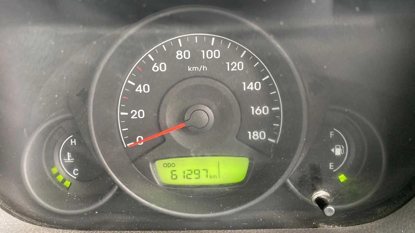 2017 Hyundai Eon ERA +, CNG, Manual, 61,281 km, Odometer Image