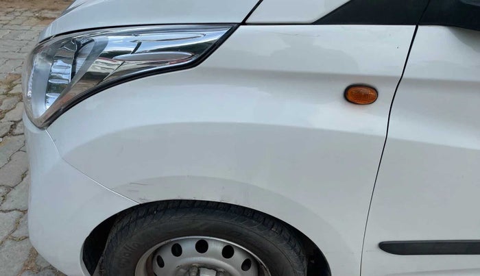 2017 Hyundai Eon ERA +, CNG, Manual, 61,281 km, Left fender - Minor scratches