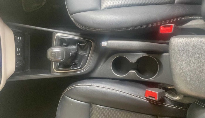 2019 Hyundai Verna 1.4 EX PETROL, Petrol, Manual, 31,953 km, Gear Lever