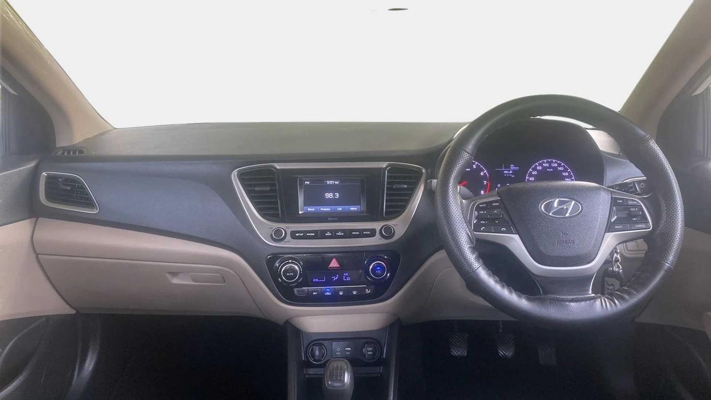 2019 Hyundai Verna 1.4 EX PETROL, Petrol, Manual, 31,953 km, Dashboard