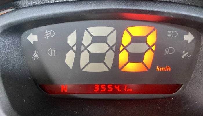 2019 Renault Kwid RXT 1.0 AMT (O), Petrol, Automatic, 3,531 km, Odometer Image