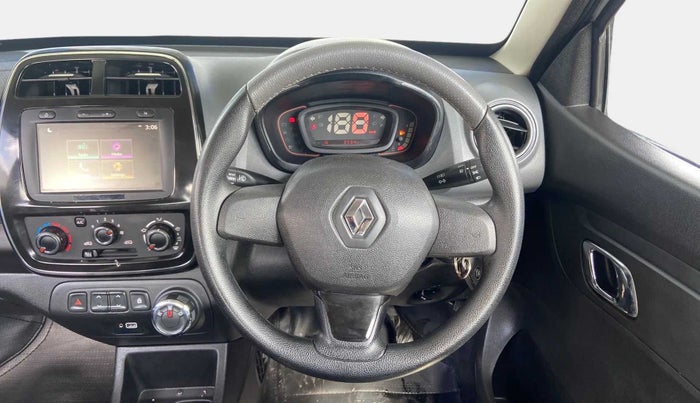 2019 Renault Kwid RXT 1.0 AMT (O), Petrol, Automatic, 3,531 km, Steering Wheel Close Up
