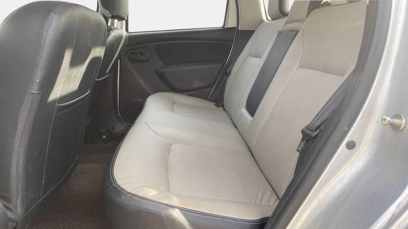 2019 Renault Duster 85 PS RXS MT DIESEL, Diesel, Manual, 35,610 km, Right Side Rear Door Cabin